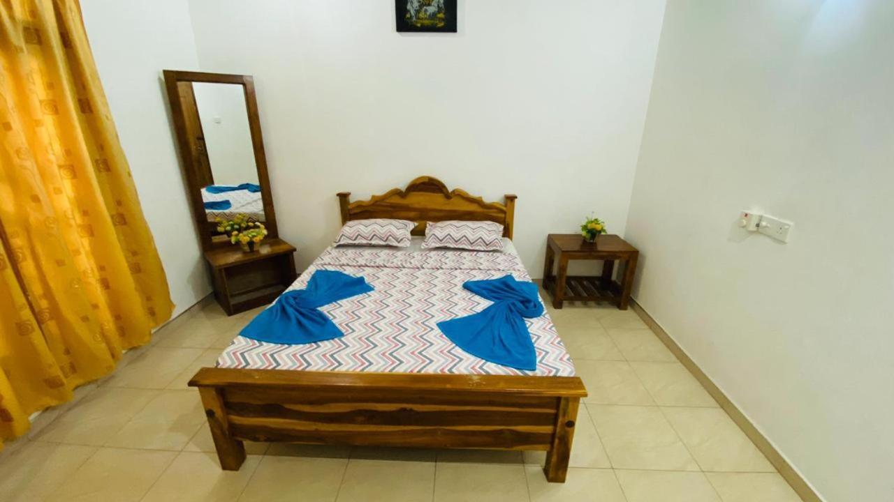 Elephant Safari Lodge Sigiriya Junction Хабарана Екстериор снимка