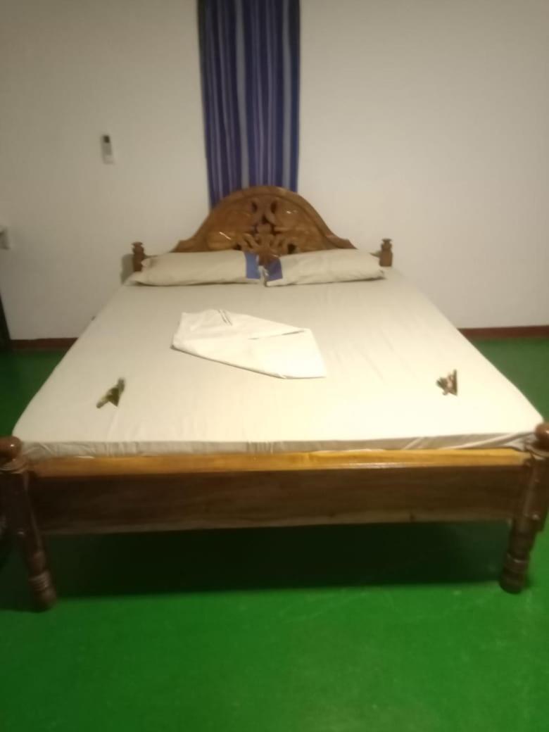 Elephant Safari Lodge Sigiriya Junction Хабарана Екстериор снимка