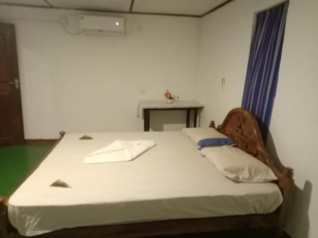 Elephant Safari Lodge Sigiriya Junction Хабарана Екстериор снимка