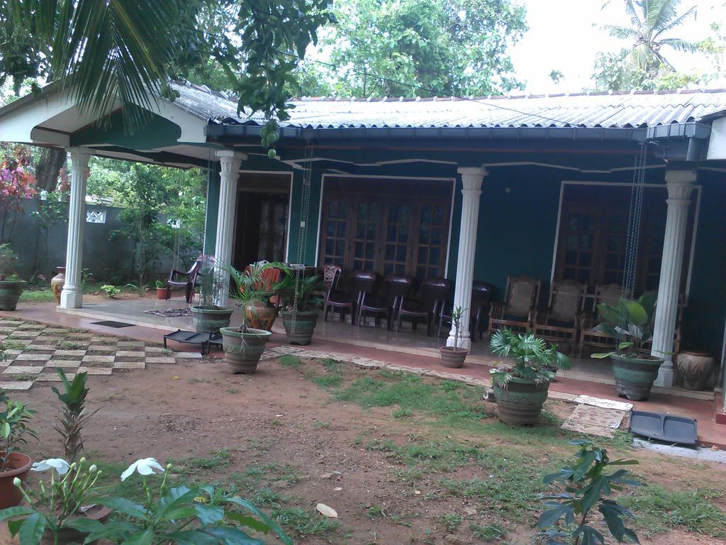 Elephant Safari Lodge Sigiriya Junction Хабарана Екстериор снимка